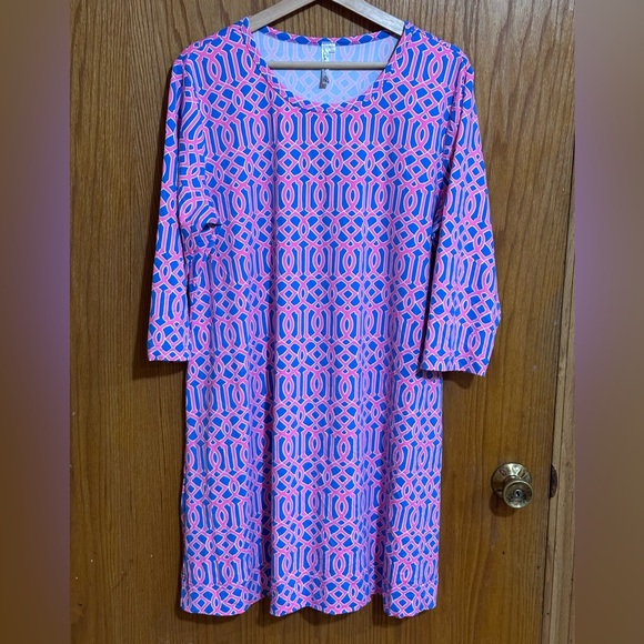 Lulu-B Dresses & Skirts - Lulu B 3/4 sleeve travel dress XL hot pink geometric "sea knot" pattern
